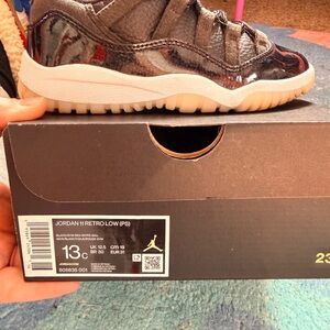 Jordan 11 Retro Low PS Kids Shoes - Black and White